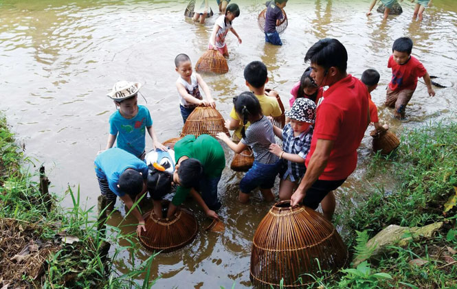 danh-thuc-tiem-nang-du-lich-nong-nghiep-can-mot-cu-hich